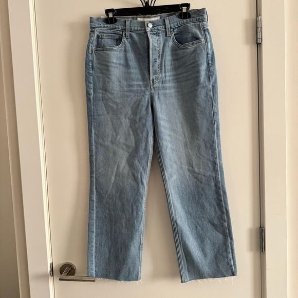 Frank & Eileen Monaghan Mom Jeans Light Blue Cropped Straight Leg Womens size 31 - Picture 1 of 8